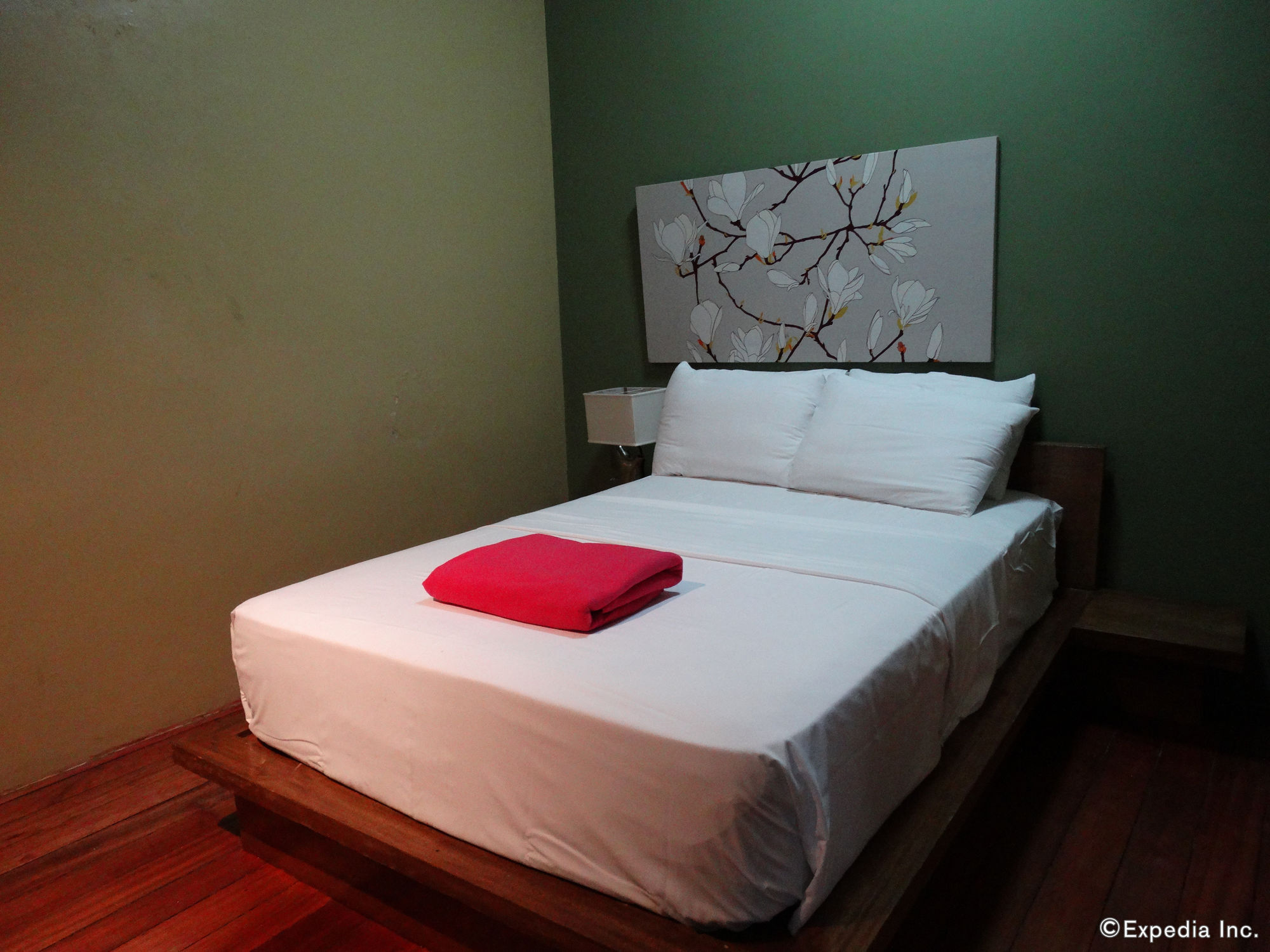 Purple Tree Bed & Breakfast Paranaque City Exterior photo